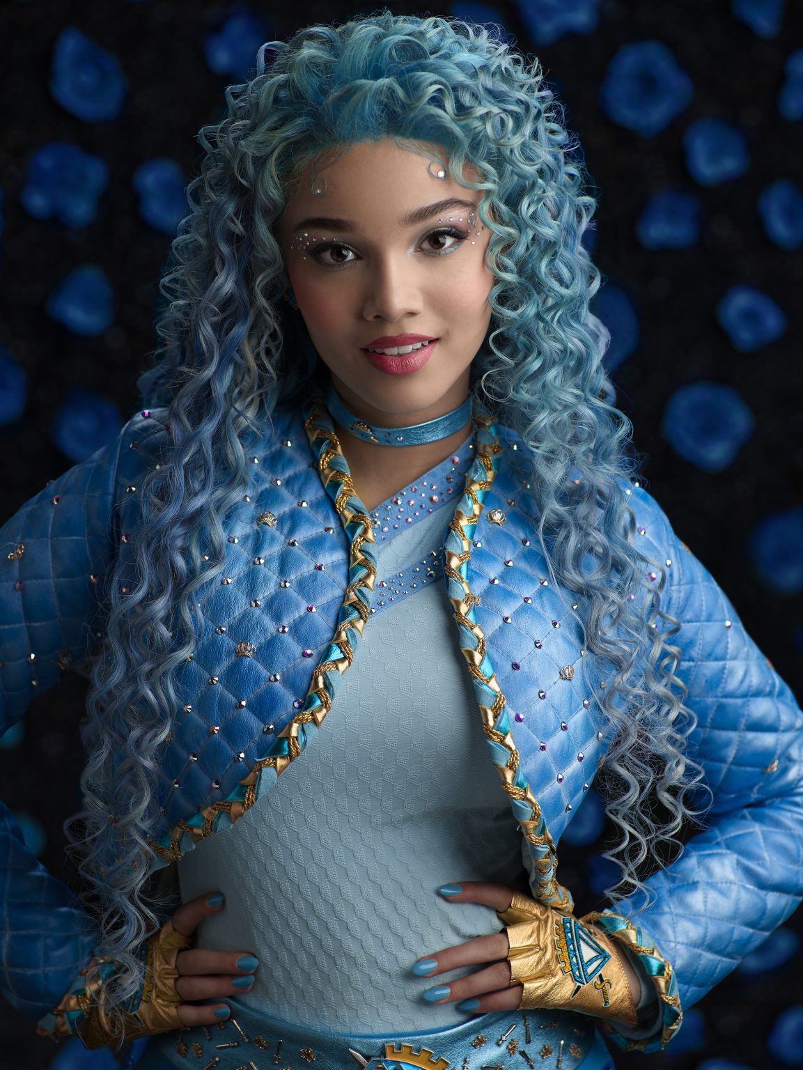 Get A New Look At Red & Chloe In New Images From Descendants: The Rise